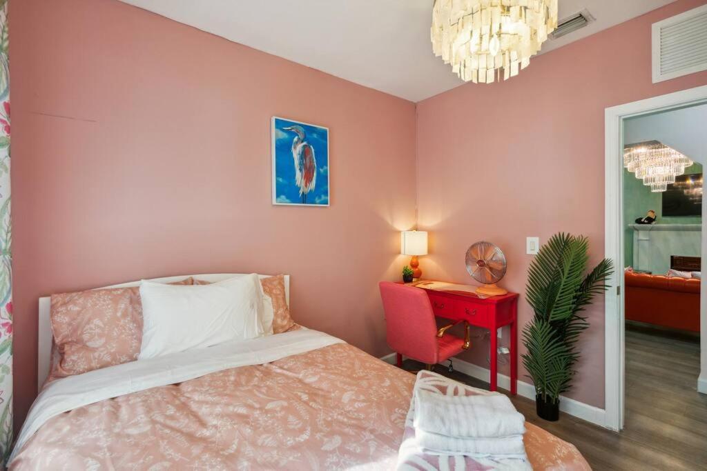 New! Havana Nights Villa ! Walk To Calle Ocho! Miami Exteriér fotografie